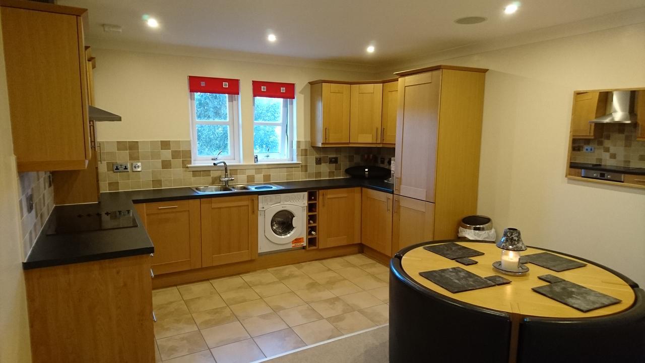 Crown Luxury Serviced Apartment Inverness Eksteriør bilde