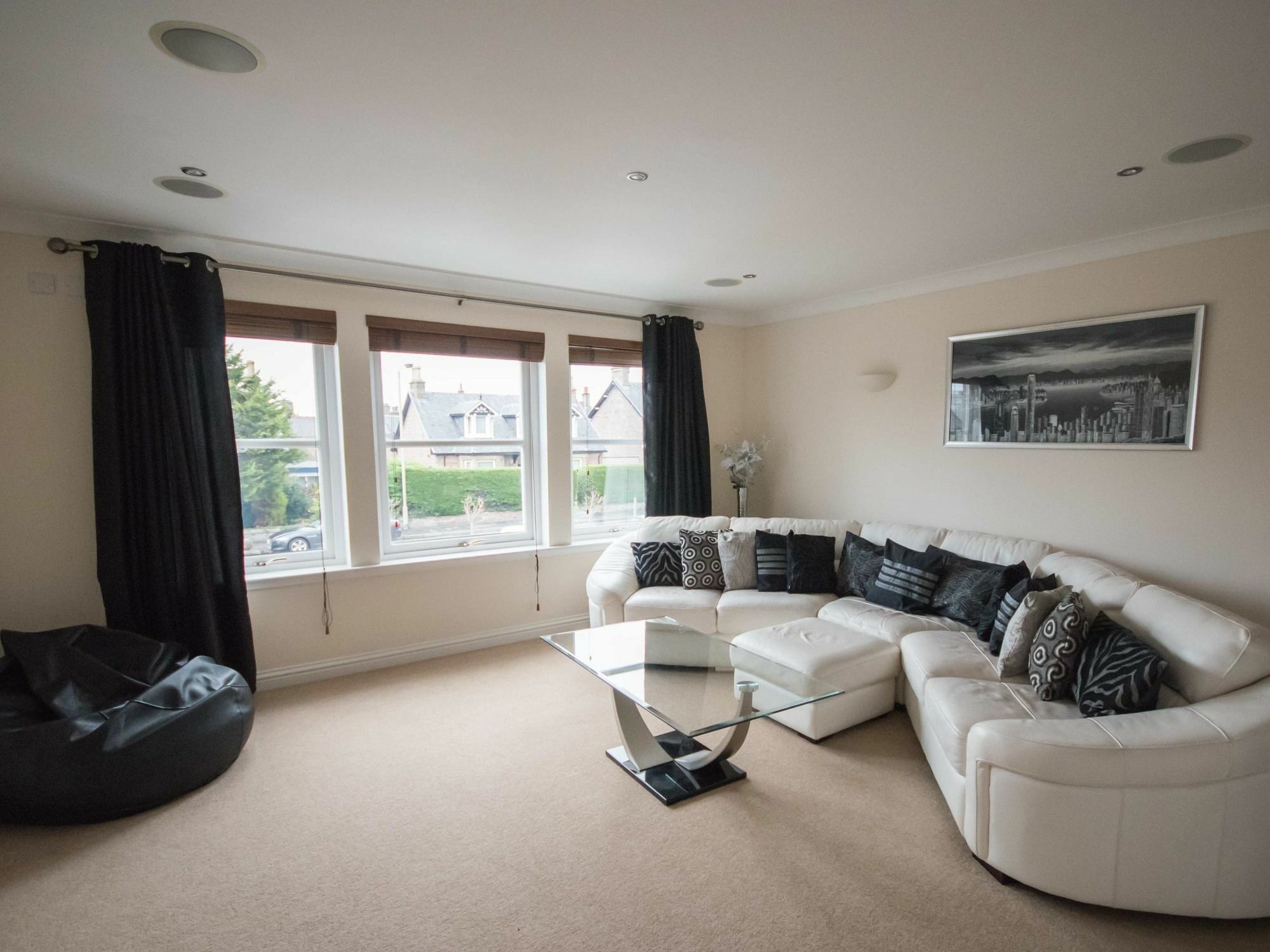 Crown Luxury Serviced Apartment Inverness Eksteriør bilde