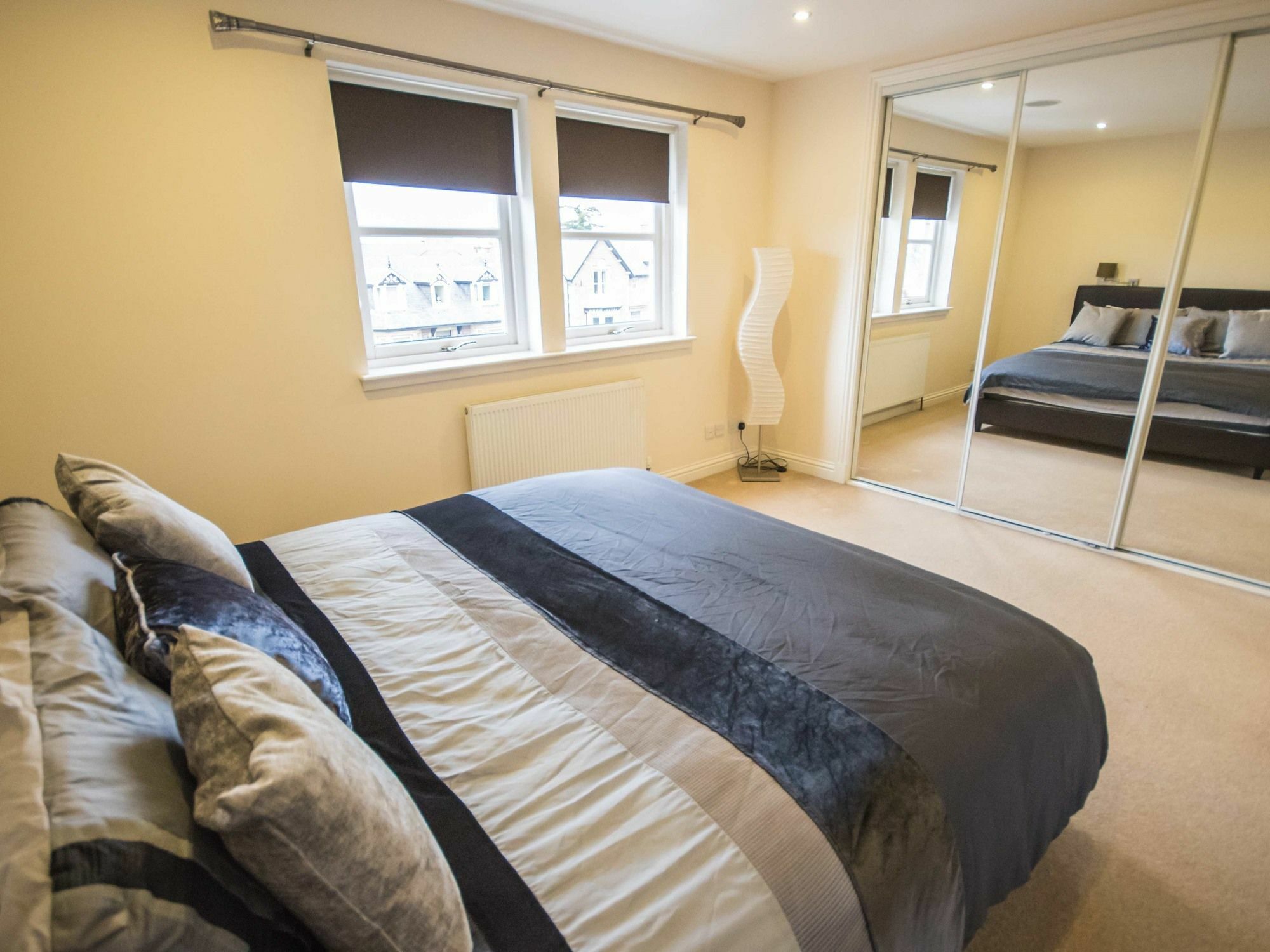 Crown Luxury Serviced Apartment Inverness Eksteriør bilde